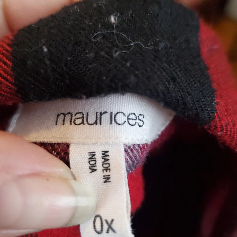 Maurices Matching Buffalo Plaid Jeans And Flannel - Picture 4 of 5